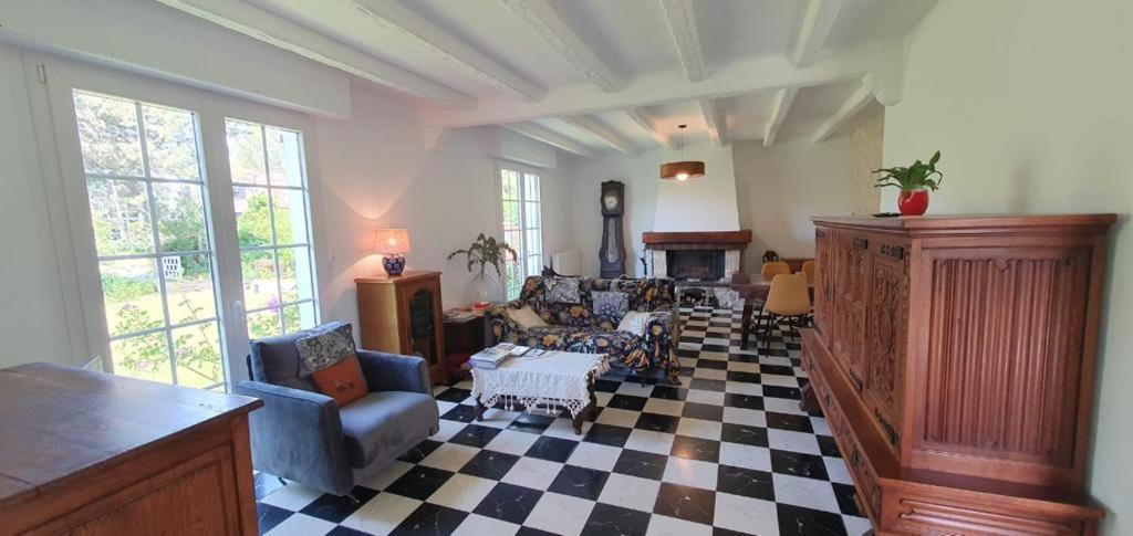 Maison Au Calme Avec Jardin Pres Du Chateau, Foret Et Plage Condette Exterior foto